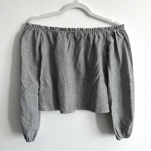 Brandy Melville Theia Off The Shoulder Top - Picture 1 of 4